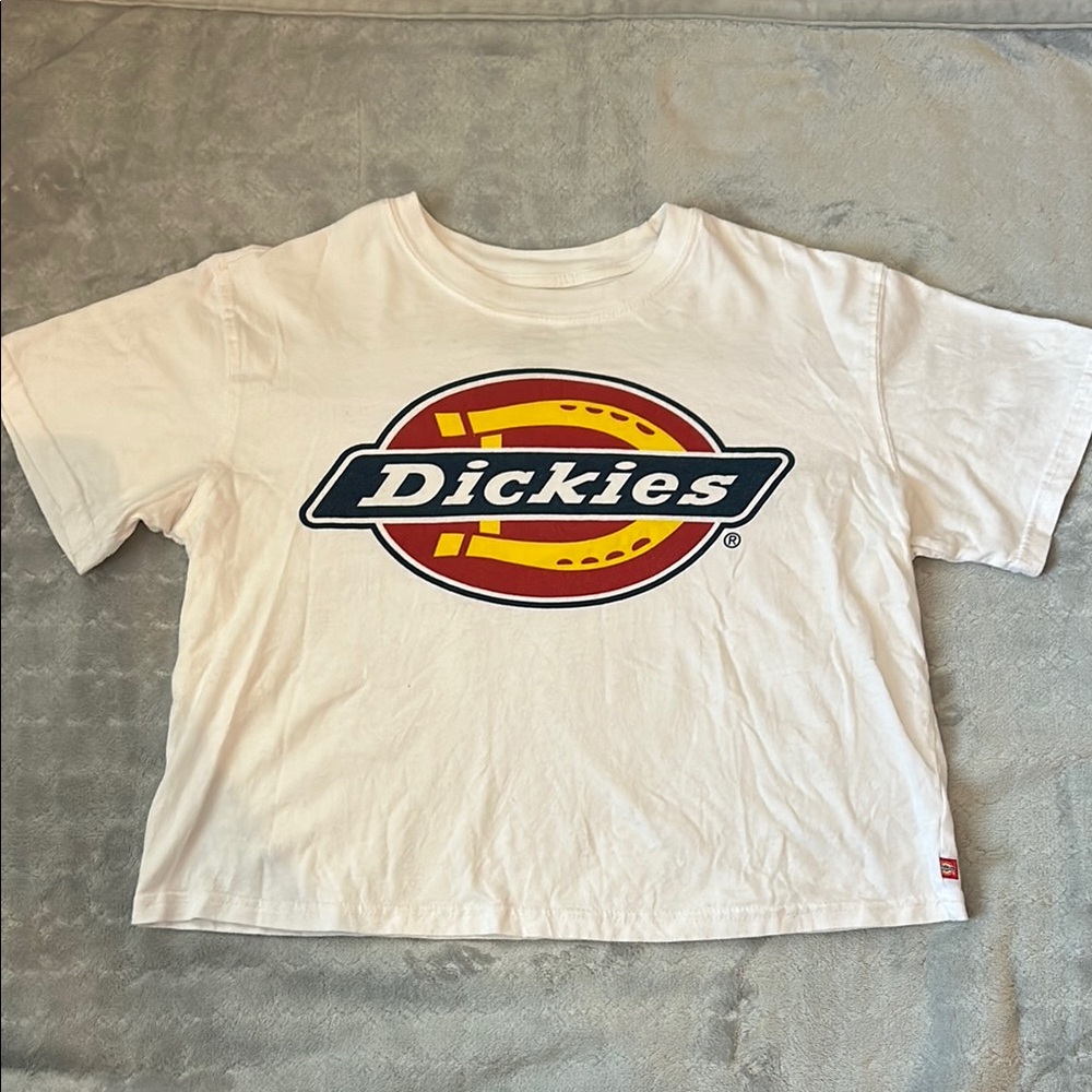 Cropped Dickies Tee